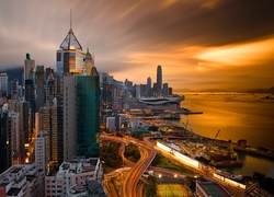 Wieżowce, Miasto nocą, Hong Kong, Chiny